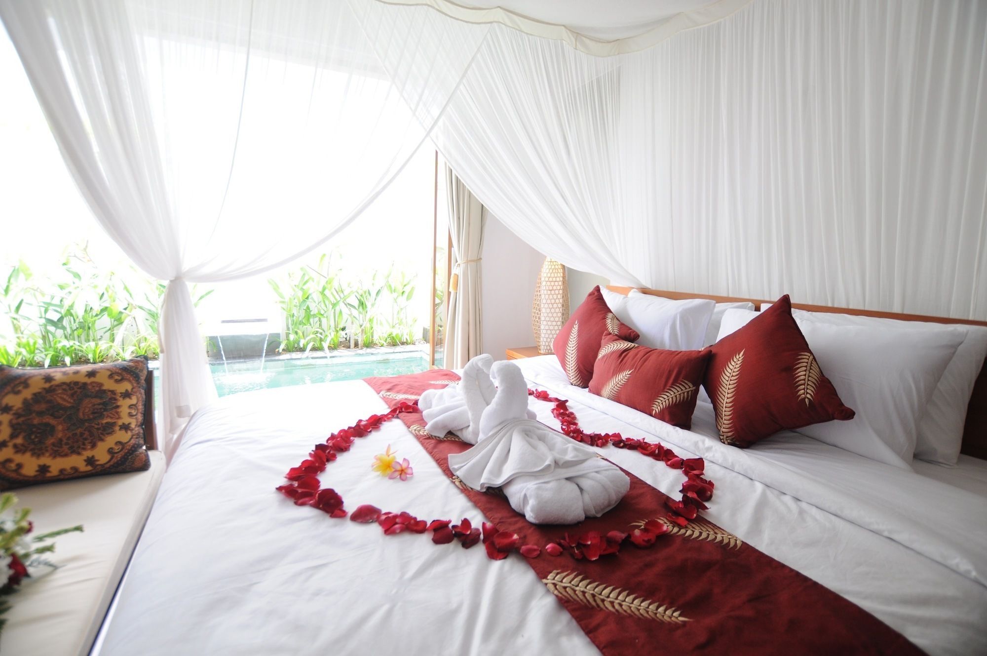 Bougainville * Seminyak (Bali)