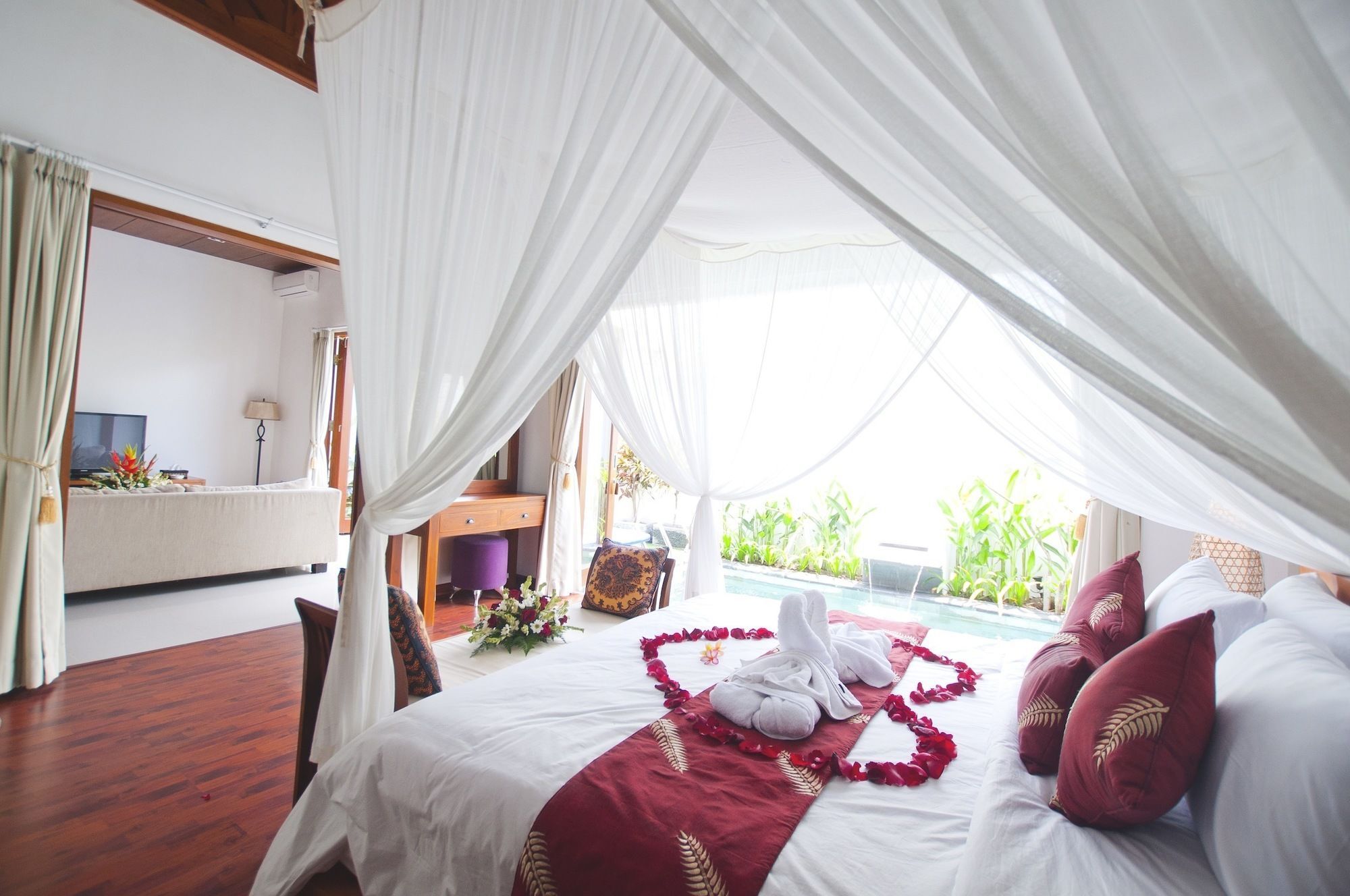 Bougainville Villa